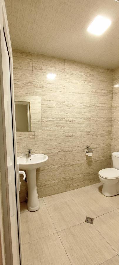 Hotel Venus Tbilisi Luaran gambar