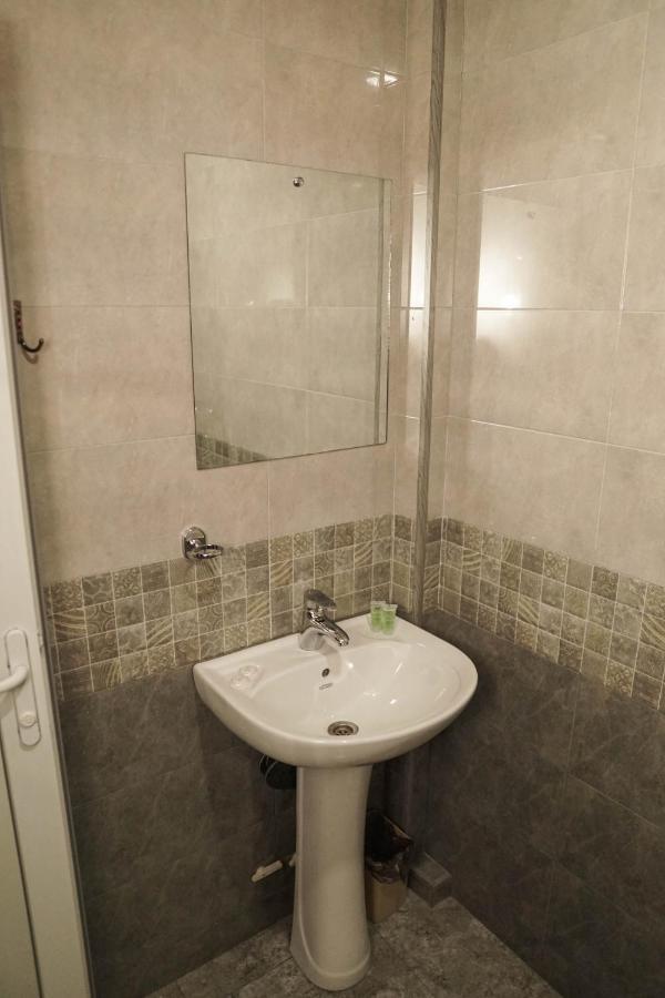 Hotel Venus Tbilisi Luaran gambar